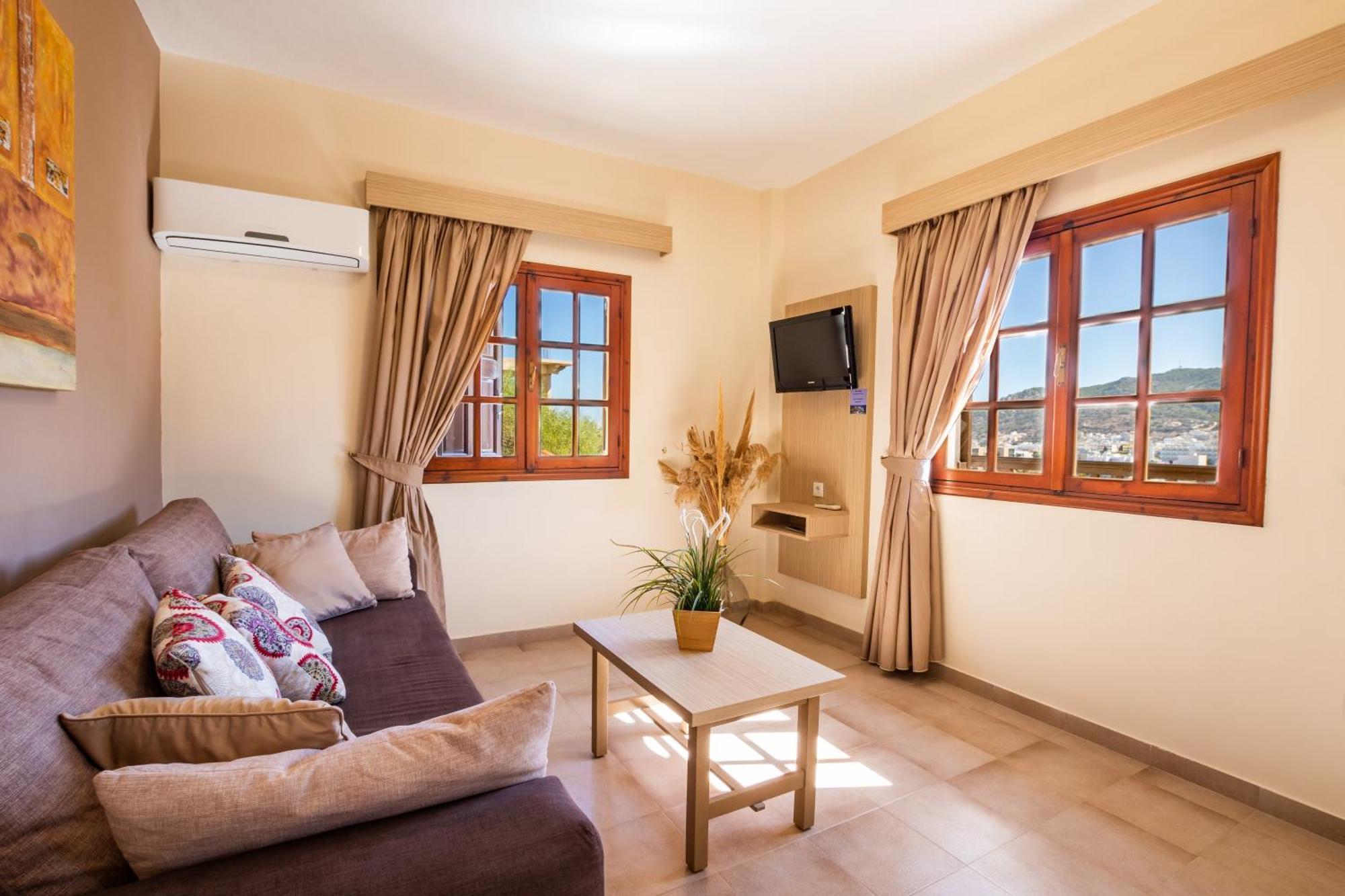 Aphrodite Luxury Studios & Apartments Kárpathosz Kültér fotó
